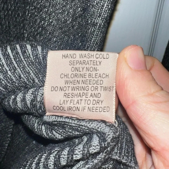 PHILOSOPHY‎ Ribbed Sweater - Picture 6 of 8